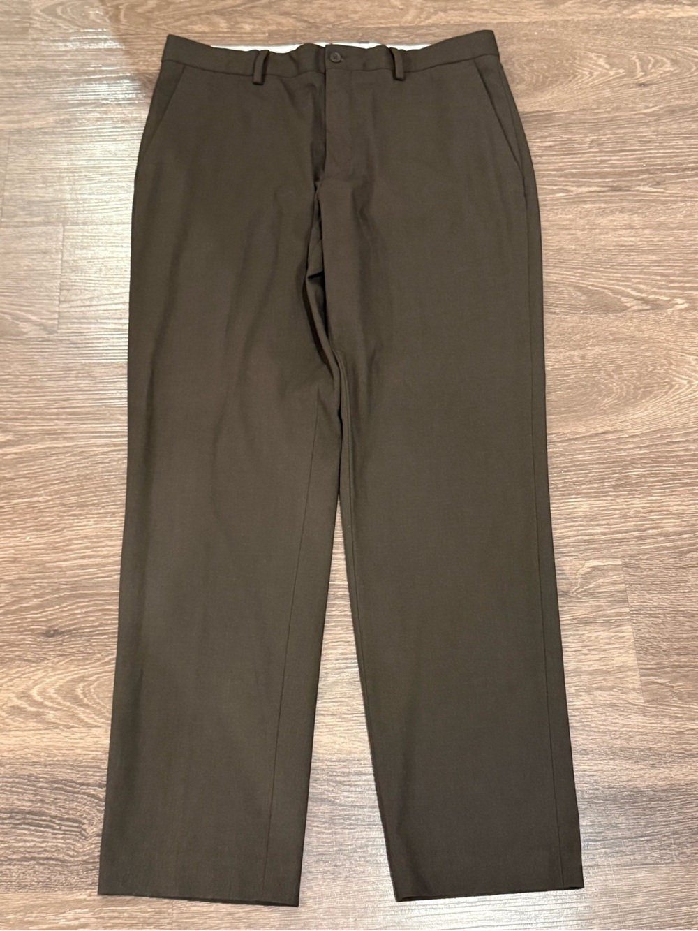 Zara Men's Dress Pants in Dark Brown
